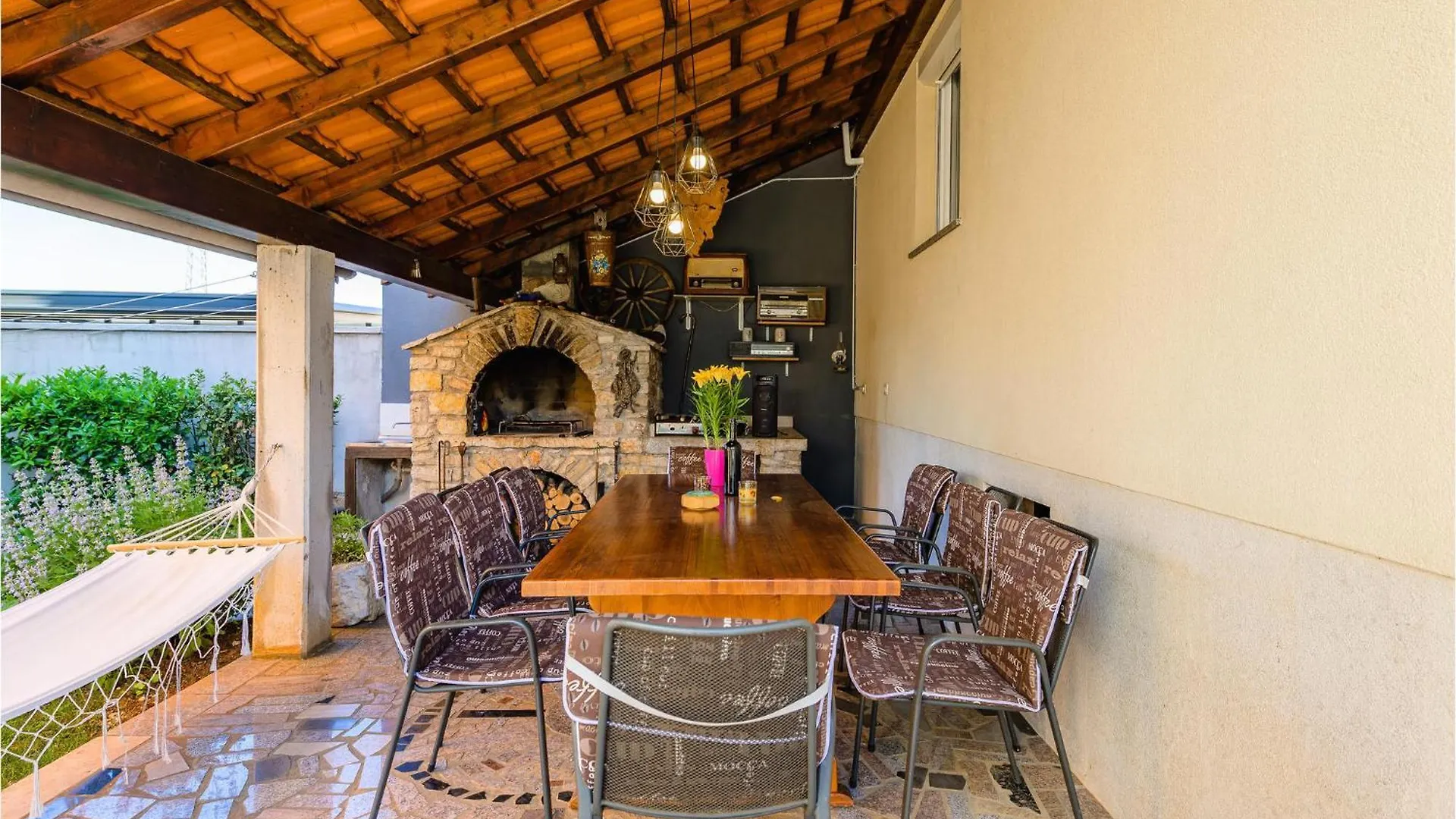 Four-Bedroom Holiday Home In Rovinjsko Selo Chorwacja