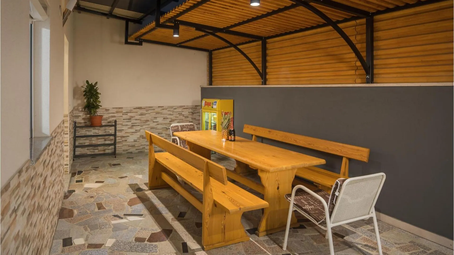 Four-Bedroom Holiday Home In Rovinjsko Selo